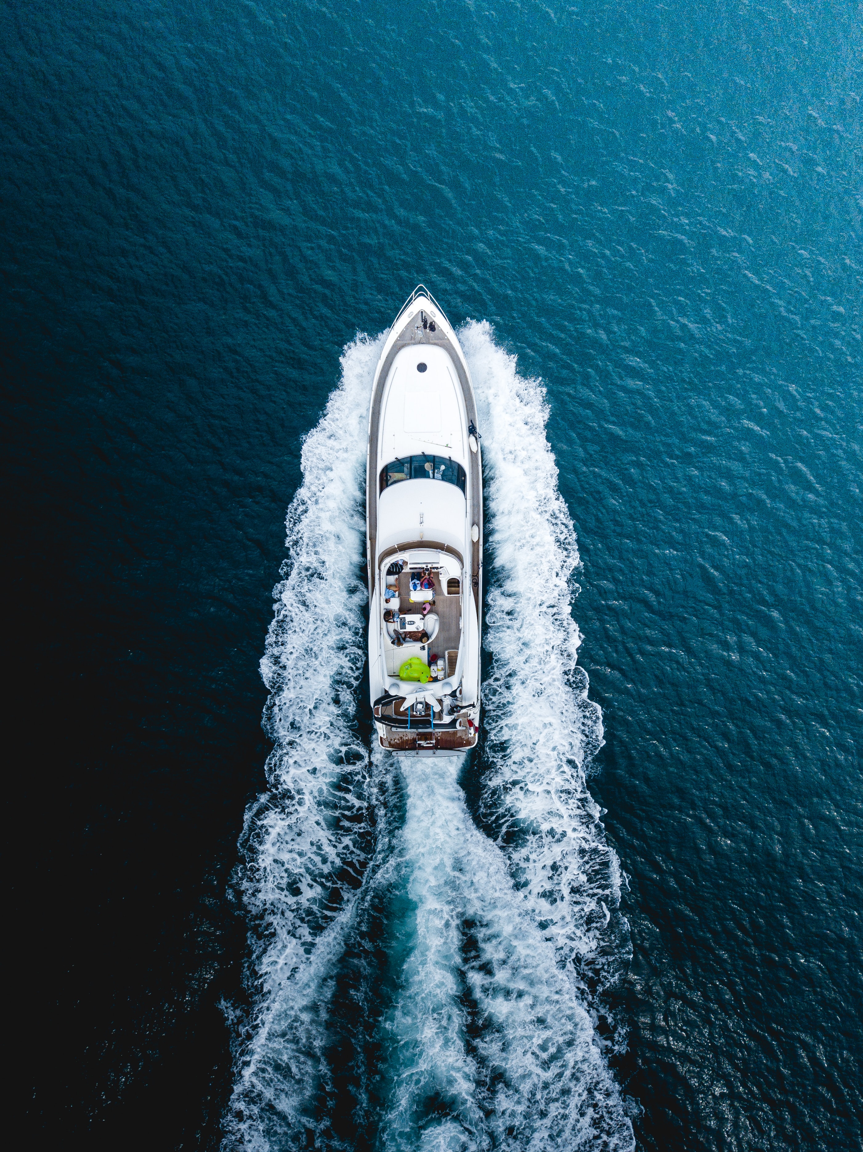 yacht